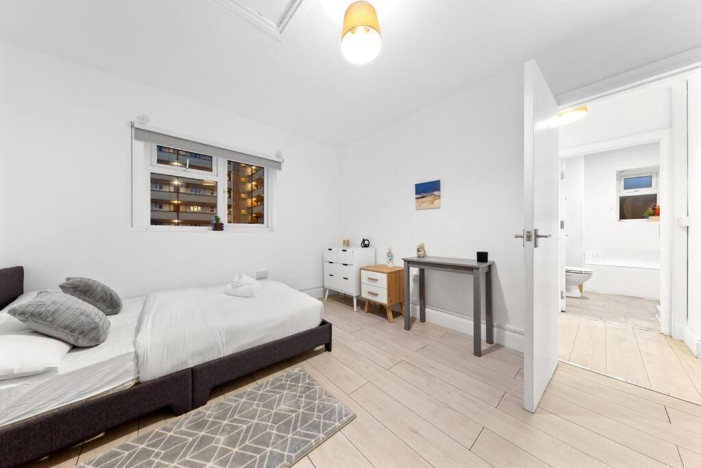 Near Kings Cross Sleep 12 Sp7 Londra