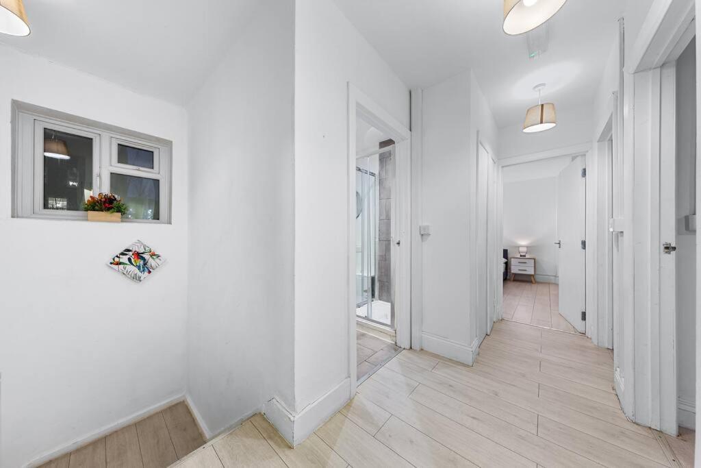 Near Kings Cross Sleep 12 Sp7 Apartament Londra