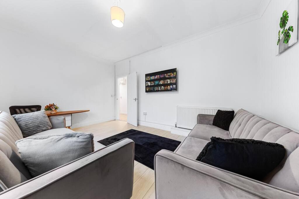Near Kings Cross Sleep 12 Sp7 Apartament Londra